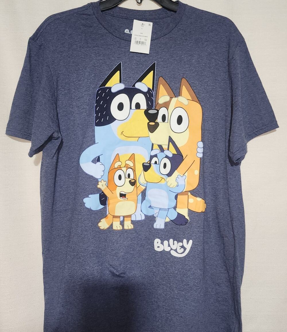 Bluey and family shirt men's Large